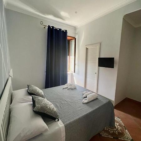 נאפולי Manu'S Room מראה חיצוני תמונה