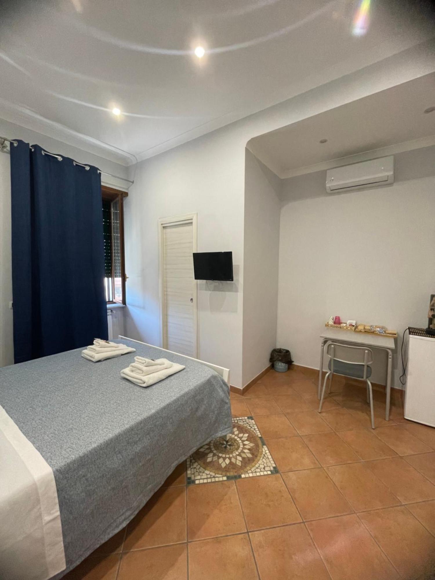נאפולי Manu'S Room מראה חיצוני תמונה